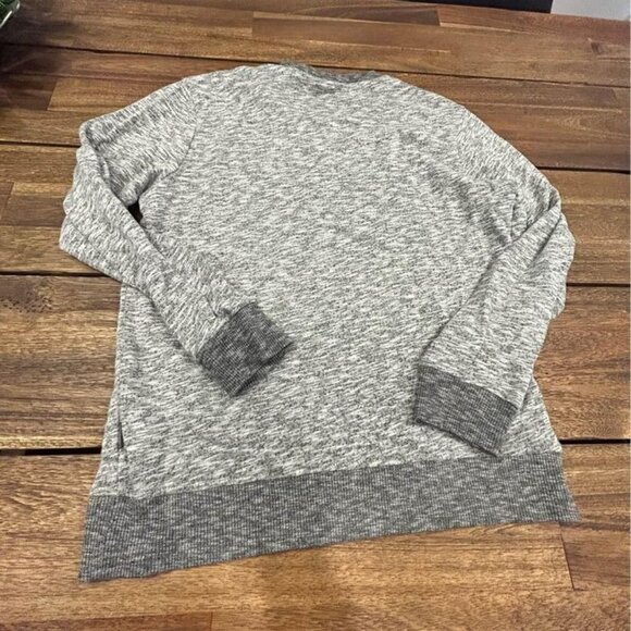 Mens JACK & JONES crew neck sweatshirt. Gray/black. Regular fit. Size medium. So - Picture 7 of 10